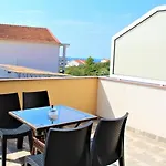 Jure Pensjonat Primošten